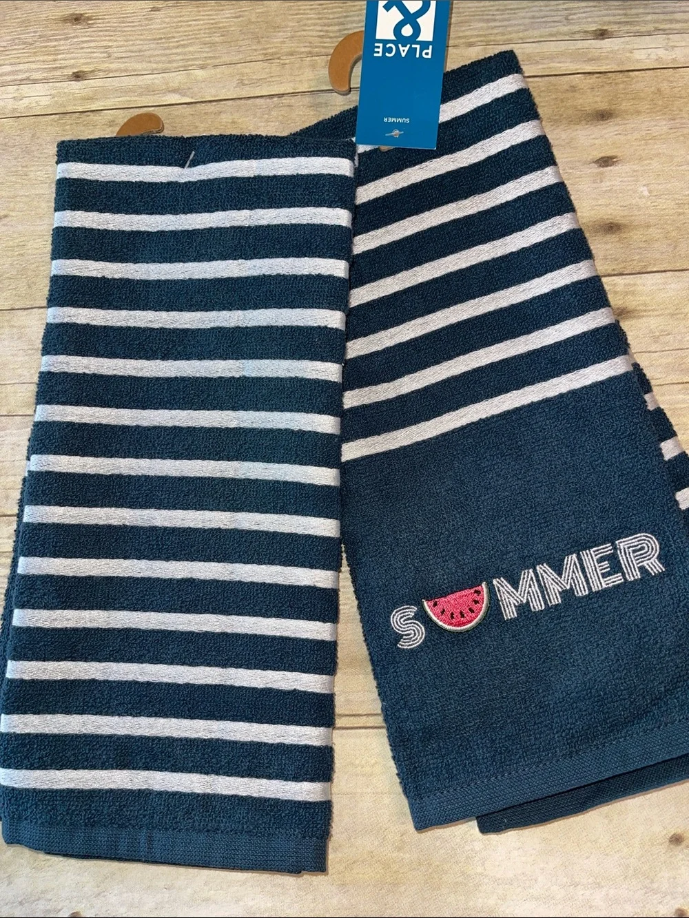 Set of Two Cotton Polyester Blend Towels NWT